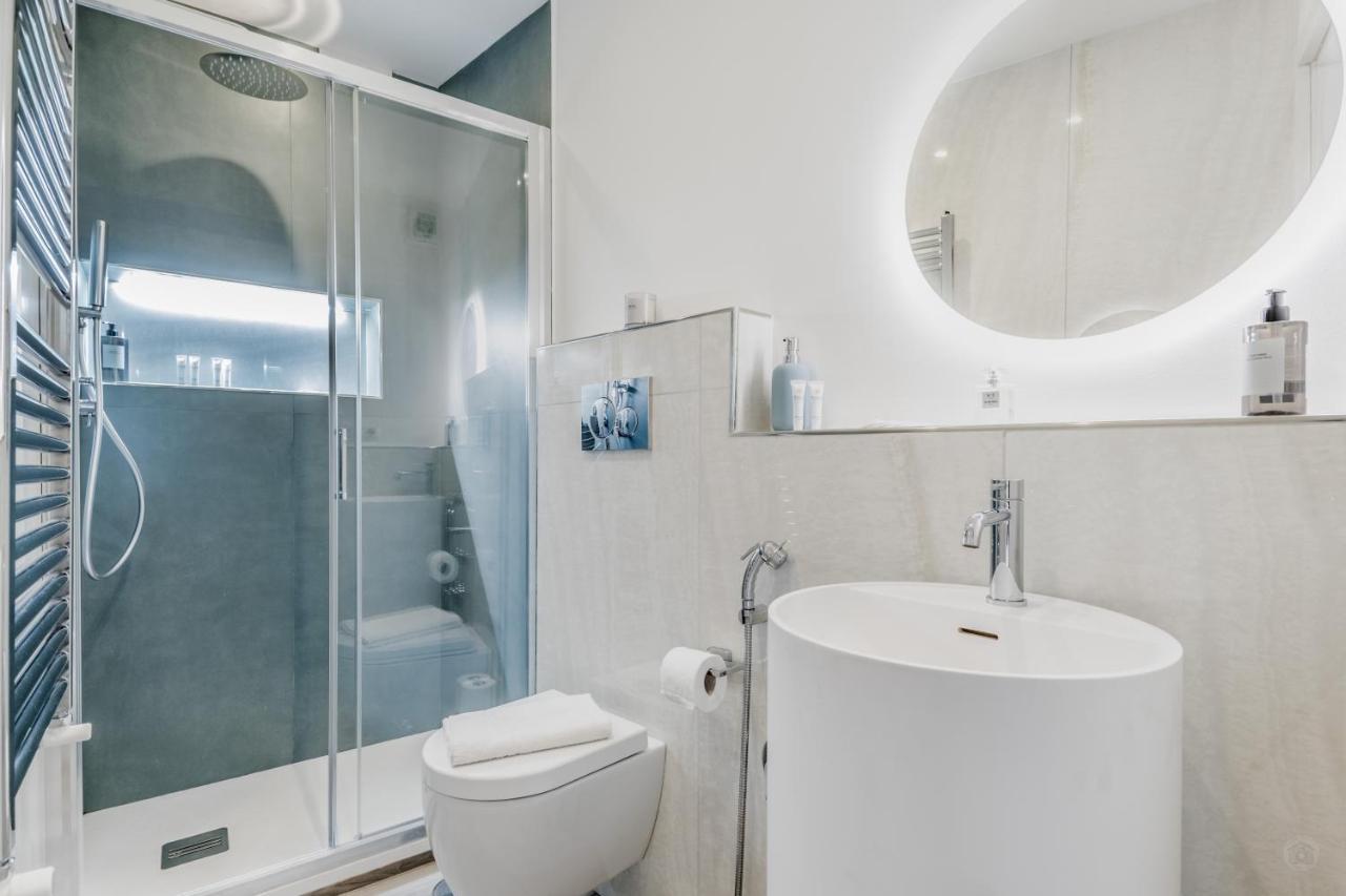 Bbhome Design Suite Apartment Over Trastevere District Рим Екстериор снимка