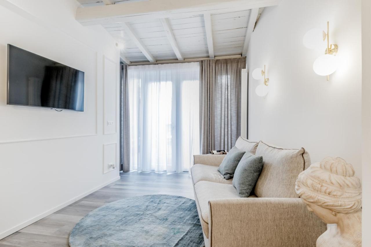 Bbhome Design Suite Apartment Over Trastevere District Рим Екстериор снимка